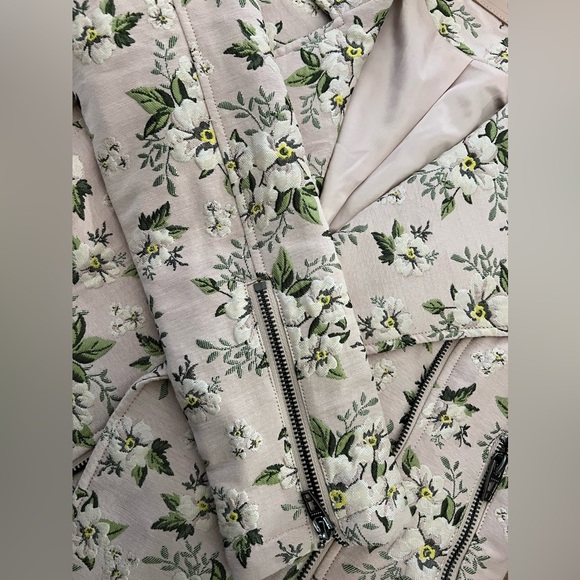 Blank NYC Floral Moto Jacket - Picture 6 of 7